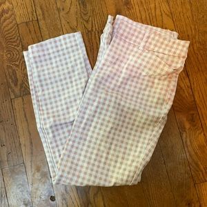 Pink gingham Old Navy pixie pants